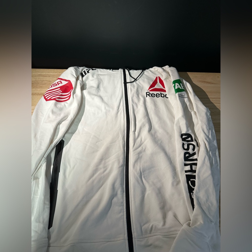 Christos giagos fight issued hoodie giagos vs hirota UFC FN:142 former UFC champ